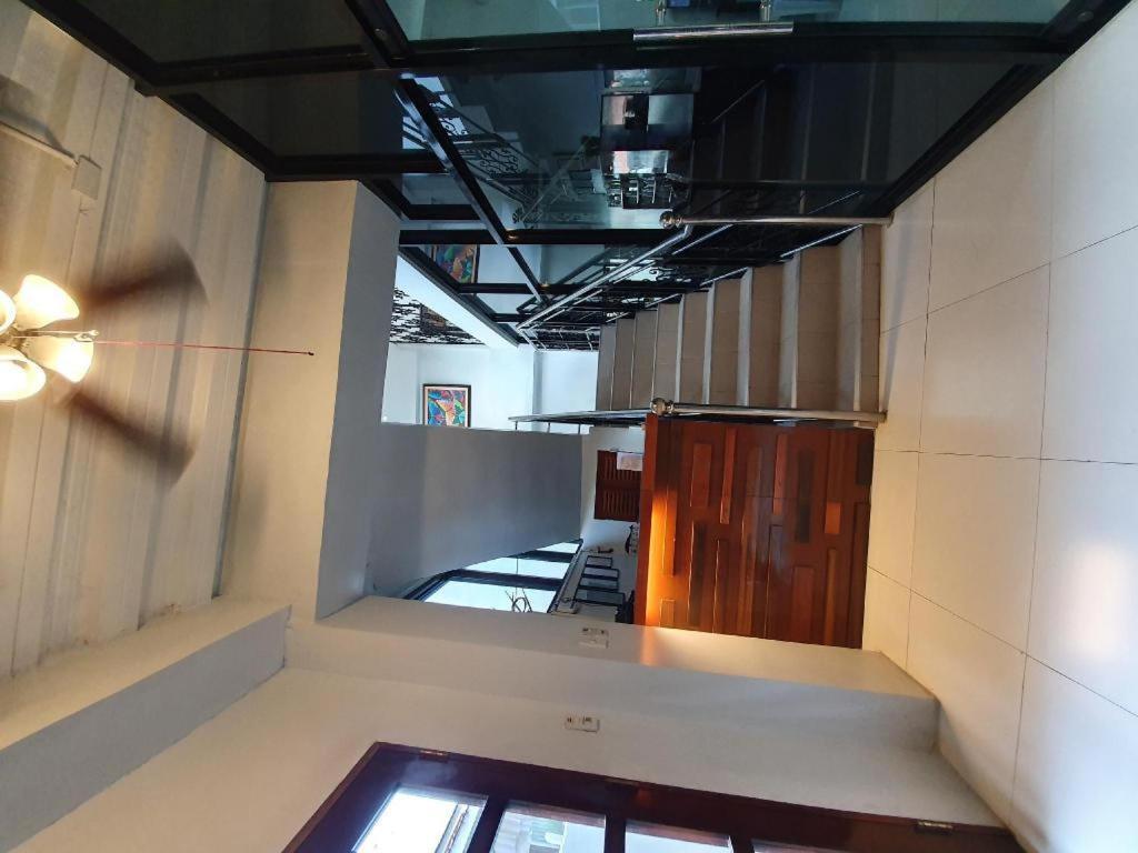 Lufian Dormitel Hostel Dumaguete City Exterior photo